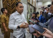 Cegah Polio di Surabaya, Wali Kota Eri Targetkan Imunisasi Tuntas Sehari