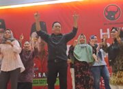 Kader Banteng Surabaya Rayakan HUT PDIP ke 51 Bareng Ribuan Emak-emak