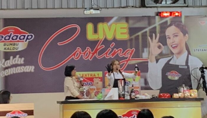 Wings Group Luncurkan Bumbu Kaldu Sedaap Dengan Format Live Cooking