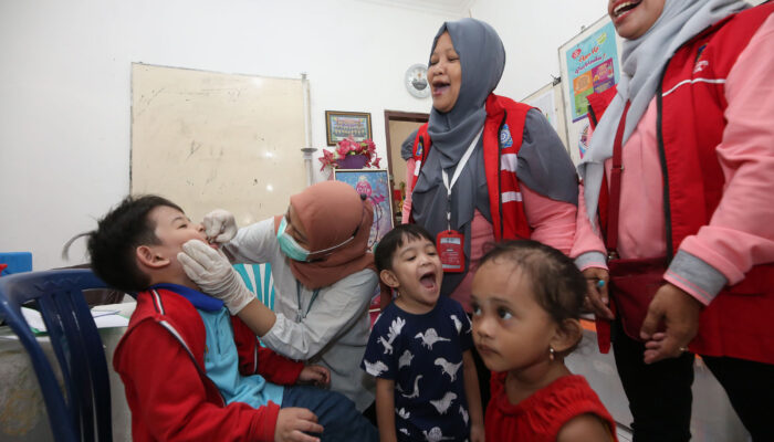 Gelar Sub PIN Polio Putaran Kedua, Pemkot Surabaya Sasar 329.616 Anak Usia 0-8 Tahun Kurang Sehari