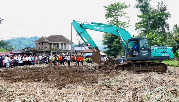 Gubernur Khofifah Targetkan Hunian Relokasi Korban Banjir Bandang Banyuwangi 3 Bulan Selesai