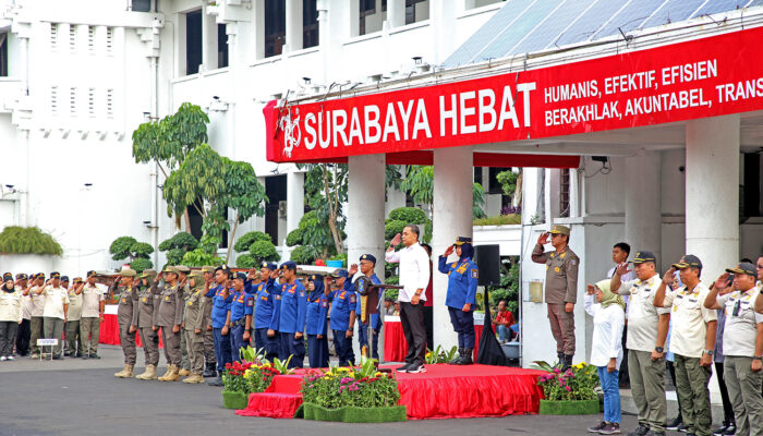 Rayakan HUT Satpol PP dan Damkar, Wali Kota Eri Minta Jiwa Korsa Menular ke Semua Jajaran Pemkot