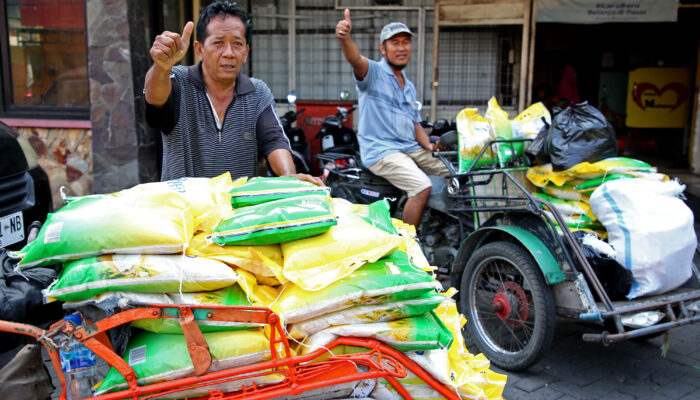 Stabilkan Harga Kebutuhan Pokok, Pemkot Surabaya Segera Buka Pasar Murah di 31 Kecamatan Pekan Depan