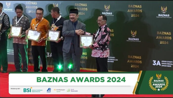 Kota Surabaya Sabet 3 Penghargaan di Ajang Baznas Award 2024