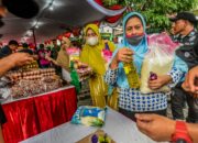 Wali Kota Eri Imbau Warga Tak Panik, Pasar Murah Surabaya Berlanjut hingga Akhir Tahun
