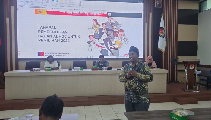 Baru Dibuka, SIAKBA KPU Surabaya Dibanjiri Pendaftar PPK Pilkada 2024