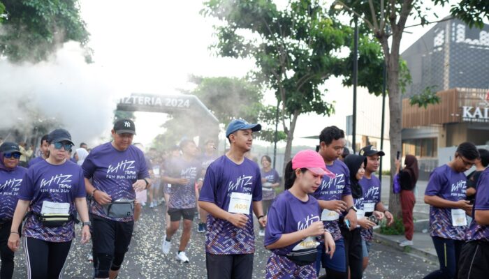 Rayakan Anniversary Pertama Whiz Luxe Hotel Spazio Surabaya Hotel, Gelar Fun Run Whizteria