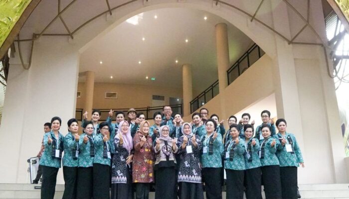 Pj. Ketua TP PKK Isye Optimis Suara Emas Jatim Raih Juara Lomba Paduan Suara