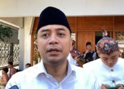 Wali Kota Eri Cahyadi Minta Maaf Atas Aksi Vandalisme dan Penyerangan Kereta Api Oknum Suporter di Surabaya