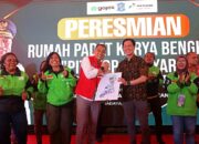 Pemkot Surabaya Gandeng GoTo dan Pertamina Luncurkan Rumah Padat Karya Pitstop Manyar