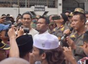Dimanfaatkan untuk Padat Karya, BPKAD-Satpol PP Tertibkan Aset Pemkot Surabaya di Kencanasari Timur