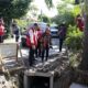 Capai 75 Persen, Wali Kota Eri Cahyadi Minta Perbaikan Saluran Air di Perkampungan Surabaya Dikebut