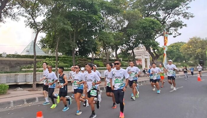 Run The City Surabaya Lewati Kawasan Ikonik di Kota Pahlawan