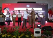 65 Sekolah di Surabaya Terima Penghargaan Adiwiyata Tingkat Kota