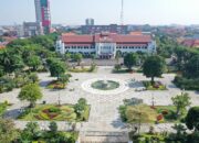 Wali Kota Eri Gagas Program Satu Rumah Satu Sarjana, Ini Respon Pengamat