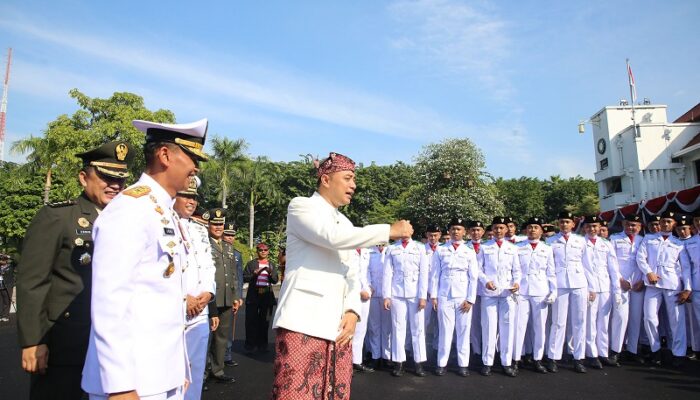 Peringatan Hari Lahir Pancasila, Wali Kota Eri Bidik Penguatan SDM Milenial dan Gen Z di Surabaya