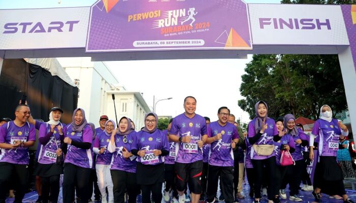 Ribuan Pelari Ramaikan Perwosi Fun Run 2024, Wali Kota Eri Cahyadi Ajak Masyarakat Hidup Sehat