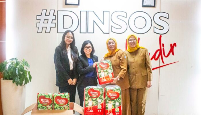 Vasa Hotel Surabaya dan Dinsos Kota Surabaya Berkolaborasi Penuhi Kebutuhan Popok Bayi