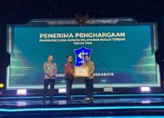 Komitmen Berikan Layanan Publik Berdampak, Pemkot Surabaya Raih Penghargaan dari Kemen PANRB