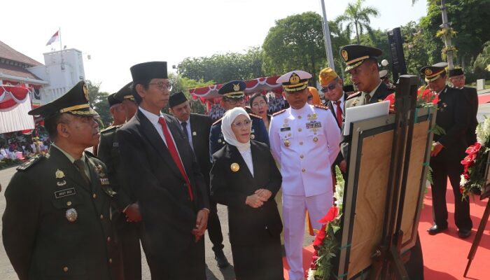 Pemkot Surabaya Gelar Upacara Hari Kesaktian Pancasila, PJs Wali Kota: Jaga nilai Pancasila dan terapkan di keluarga