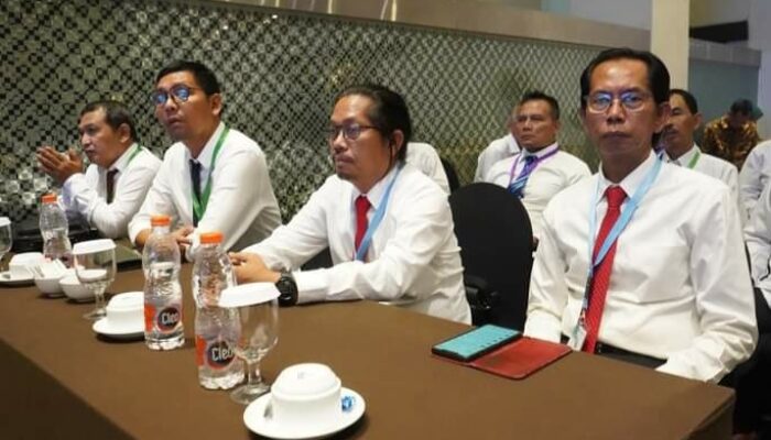 50 Anggota DPRD Surabaya Periode 2024-2025 Ikuti Pembekalan dari Pemprov Jatim dan Kemendagri