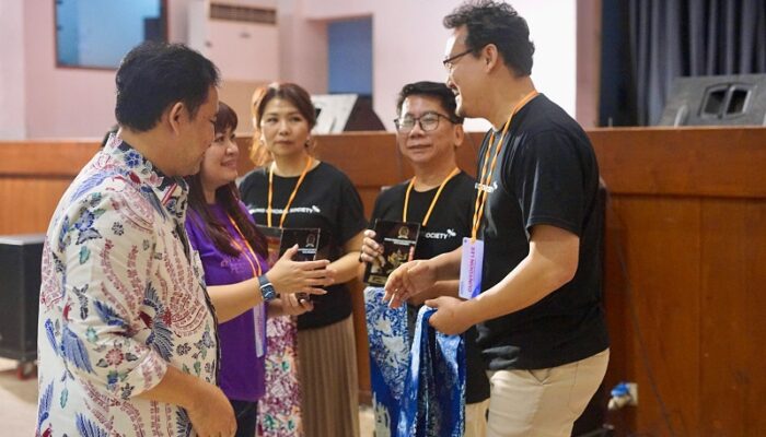 One Voice Spensabaya SMPN 1 Surabaya Sabet Juara di Dua Kategori