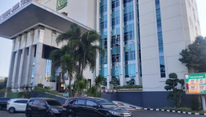 Kejati Jatim Tetapkan 3 Tersangka Kasus Korupsi Dana Talangan Proyek Solar di Kongo