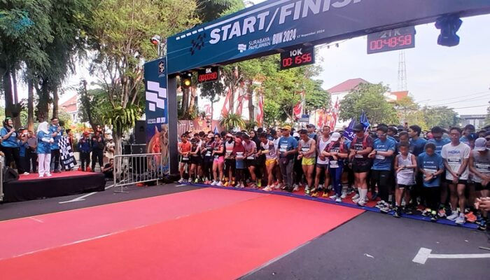 Hari Kesehatan Nasional, Pemkot bersama PERSI Gelar Surabaya Pahlawan Run 2024