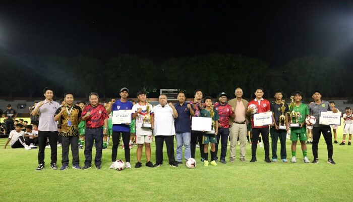 Pemkot Surabaya – Askot PSSI Tutup Soeratin Cup Piala Wali Kota Surabaya U-13 dan U-15, Tim Terbaik Melaju ke Jatim