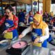 ARTOTEL TS Suites Ajak Ibu-ibu Warakawuri Unjuk Gigi di Dapur