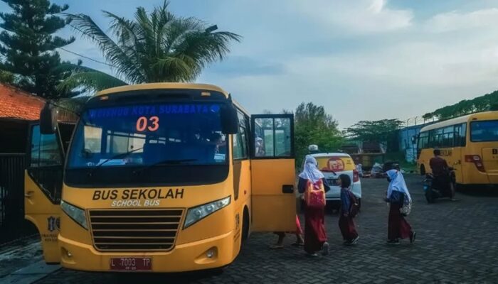 Minimalisir Kecelakaan Siswa, Pemkot Surabaya Optimalkan Layanan Bus Sekolah