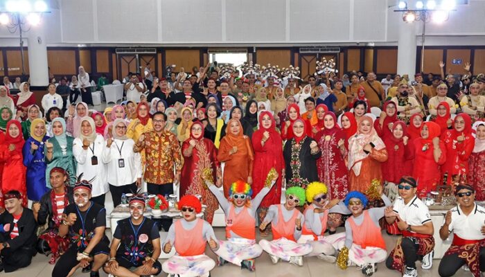 Peringati Hari Ibu Bersama DWP dan PKK, Pemkot Surabaya Dorong Pemberdayaan Perempuan Lewat Berbagai Program