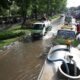 BMKG Sebut Pasang Air Laut Sebabkan Banjir di Surabaya Lama Surut