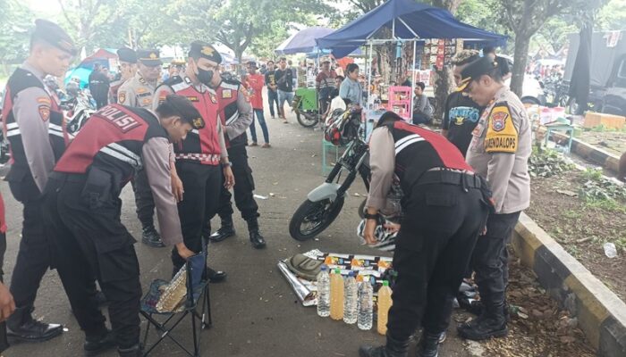 Laksanakan Tugas Pengamanan di Acara Anniversary KINGKERS , Polres Kediri Amankan Pdagang Miras