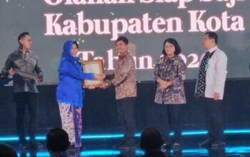 Surabaya Raih Dua Penghargaan Bergengsi dari Kemenkes RI