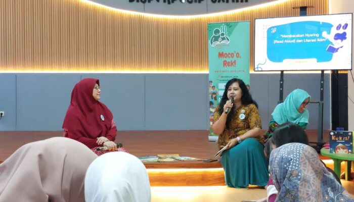 Mlaku nang Perpustakaan : Cara Unik Jatim Peringati WRAD 2025