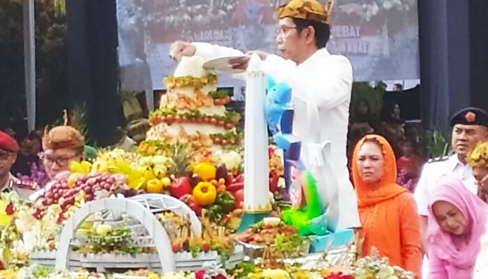 Ketua DPRD Surabaya Minta Peringatan HJKS ke 732 Dijadikan Momen Untuk Refleksi Arah Pembangunan
