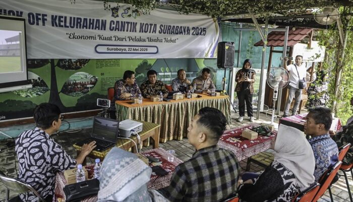 Surabaya Kick Off Program Kelurahan Cantik 2025, Targetkan Juara Nasional