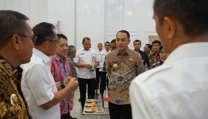 Surabaya Jadi Pilot Project Data Pembangunan Nasional, Mendagri Apresiasi Langkah Wali Kota Eri