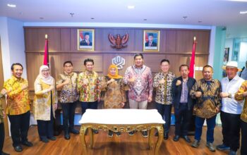 Temui Menteri PKP, Khofifah-Emil Bersama PWI dan SPSI Jatim Diskusikan Rumah Bersubsidi Untuk Wartawan, Buruh dan MBR