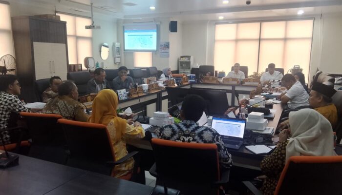 Optimalisasi SPMB 2025, DPRD Surabaya Dorong Keseimbangan Jalur Domisili, Prestasi dan Mutasi