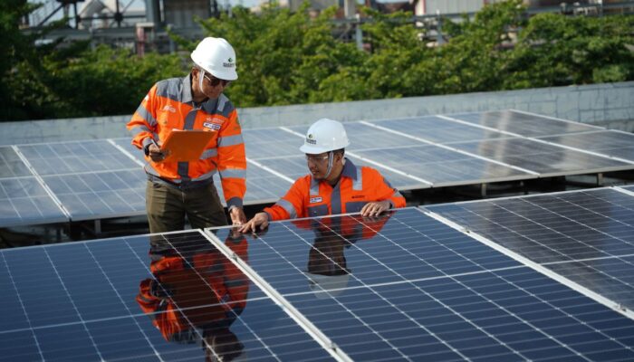 SIG Perkuat Transisi Energi: PLTS 6,4 MWp Beroperasi di Pabrik Tuban