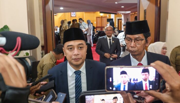 Tak Hanya Toko Modern, Pemkot Surabaya Juga Tertibkan Izin Parkir di Rumah Makan