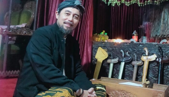 Festival 1 Suro Gunung Kawi Gelar Acara Jamas Pusaka di Padepokan