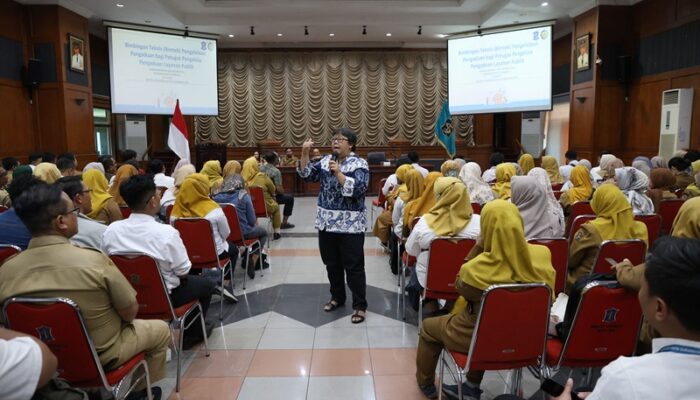 Dorong Keterbukaan Informasi, Pemkot Surabaya Gelar Bimtek Layanan Pengaduan Wargaku
