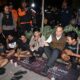 Momen Unik Wali Kota Eri Video Call Orang Tua Anak Saat Sweeping Jam Malam