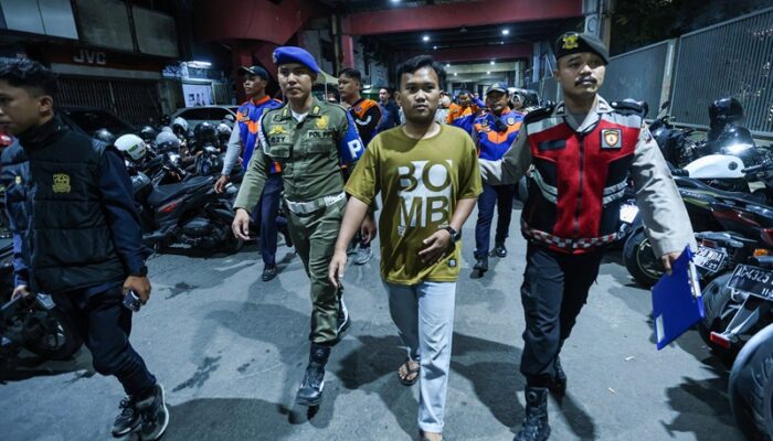 Pemkot Surabaya Razia Jukir Tak Resmi di Jalan Tunjungan