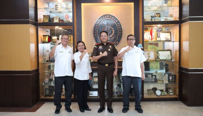DJP Jatim dan Kejati Jatim Perkuat Penegakan Hukum Pajak dan Cegah Rokok Ilegal