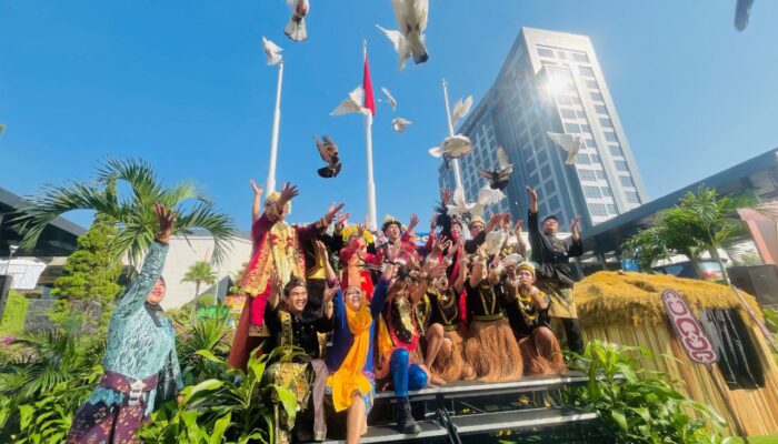 HUT RI ke-80: Grand Mercure Malang Gelar Pelepasan Merpati