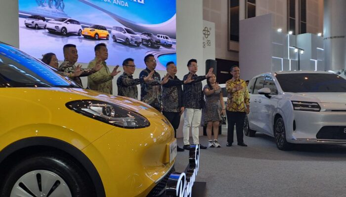 Tampilkan Cortez Darion, Wuling Hadir di GIIAS Surabaya